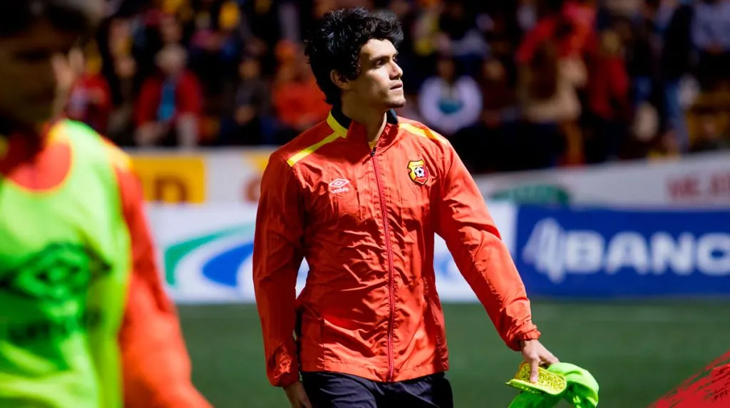 Yeltsin Tejeda habló de su posible renovación con Herediano