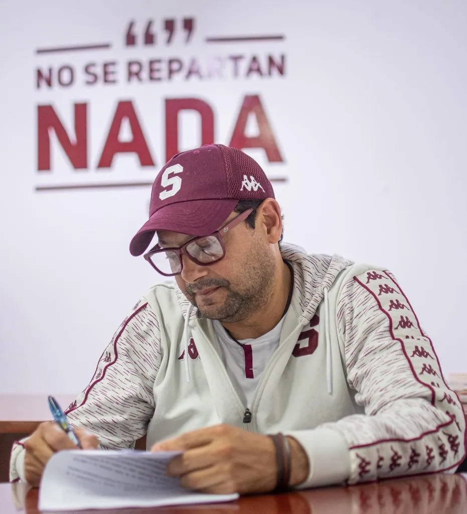 Saprissa despidió a Jeaustin Campos tras denuncia del jugador Javon East (Saprissa)