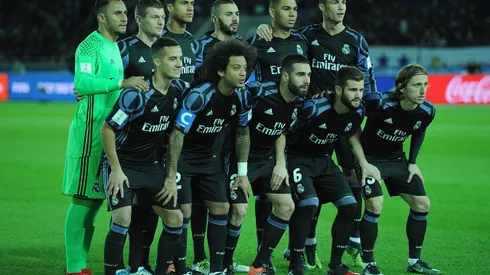 YOKOHAMA, JAPAN – DECEMBER 15: Players of Real Madrid pose for a team photo before the FIFA Club World Cup Japan semi-final match between Club America v Real Madrid at International Stadium Yokohama on December 15, 2016 in Yokohama, Japan. (Photo by Matt Roberts/Getty Images,)