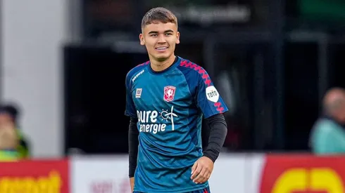 Manfred Ugalde: por qué no está jugando con el Twente y cuándo podría volver