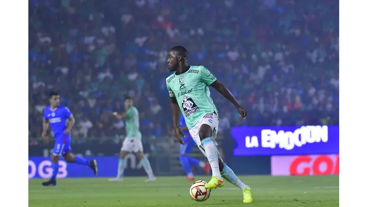 La extraña petición desde México para Joel Campbell en León