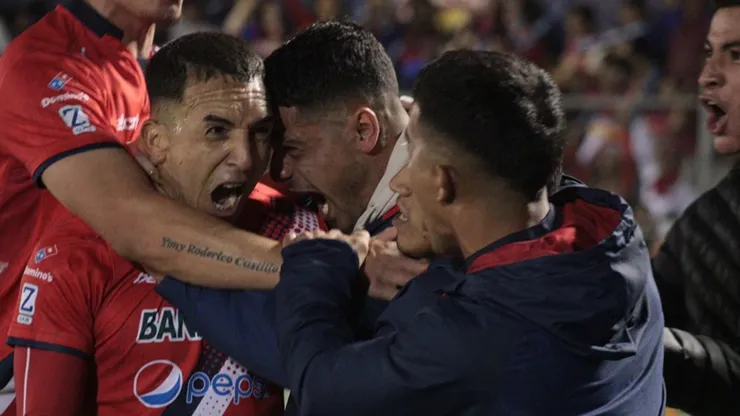 Xelajú es Campeón Nacional en Guatemala al remontarle a Antigua GFC