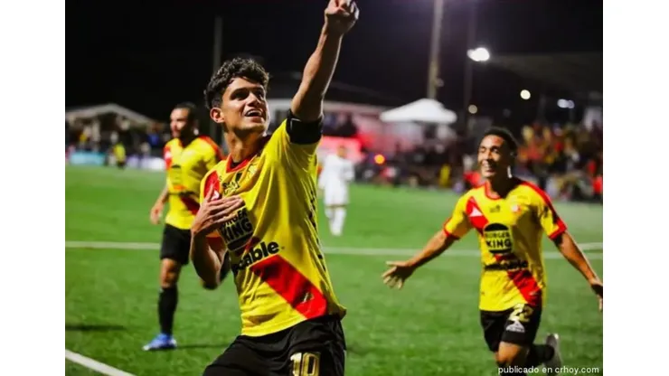 El rendimiento de Yeltsin Tejada con Herediano