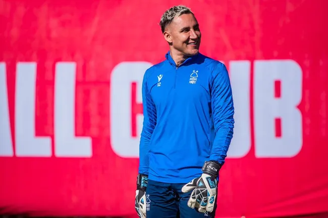 Keylor Navas con el Nottingham Forest .