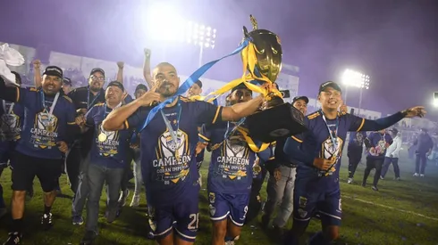 El Campeón de Guatemala está haciendo una limpia en el plantel (ESPN)