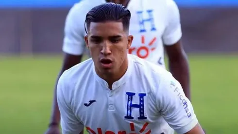 Michaell Chirinos dejará el futbol de Grecia para volver a Honduras