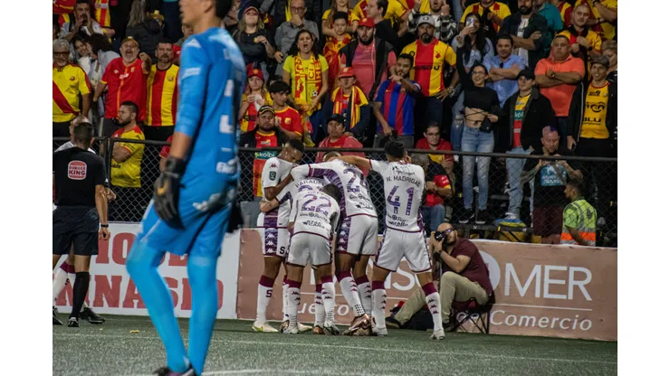 Semifinales Costa Rica: Saprissa derrotó a Herediano en el juego de ida