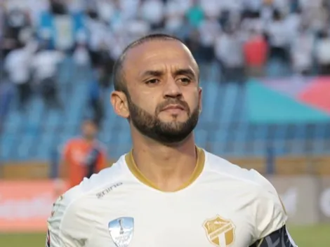 "Eran invencibles": José Contreras le apuntó a Municipal