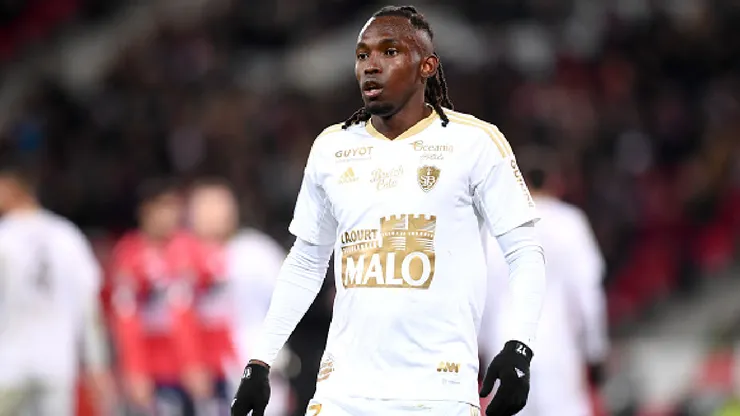 Incrementa la crisis de Alberth Elis en Stade Brestois de Francia (Getty Images)