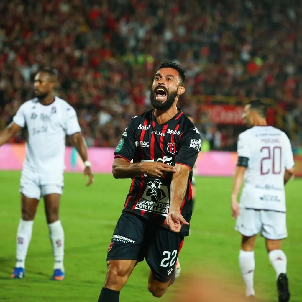 El capitán Giancarlo “Pipo” González acaba contrato a final del 2023 (Facebook)