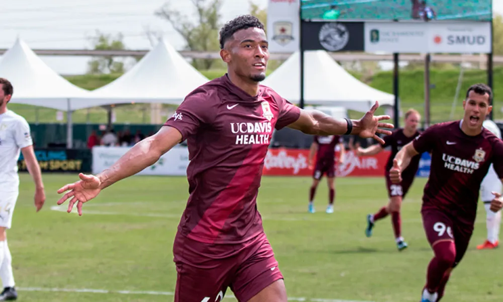 Douglas Martínez se marchará del Indy Eleven.