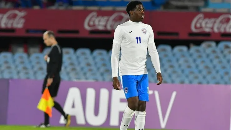 Romario Torres: tiene 18 años, juega en un gigante de Sudamérica y enfrentará a Guatemala