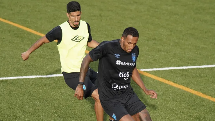 Nathaniel Méndez-Laing ya entrenó con todos sus compañeros (Fedefut)