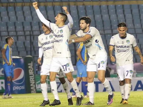 Comunicaciones anuncia la salida de uno de sus defensores