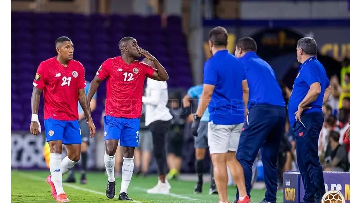 Joel Campbell respaldó a Luis Fernando Suárez.