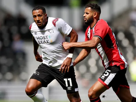 Nathaniel Méndez-Laing da asistencia ante un equipo de la Premier League