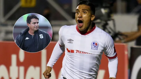 Vladimir Quesada confirmó interés de Saprissa por Michael Chirinos.