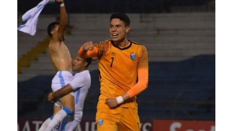 José ‘el Oso’ Aguirre con la Selección de Guatemala