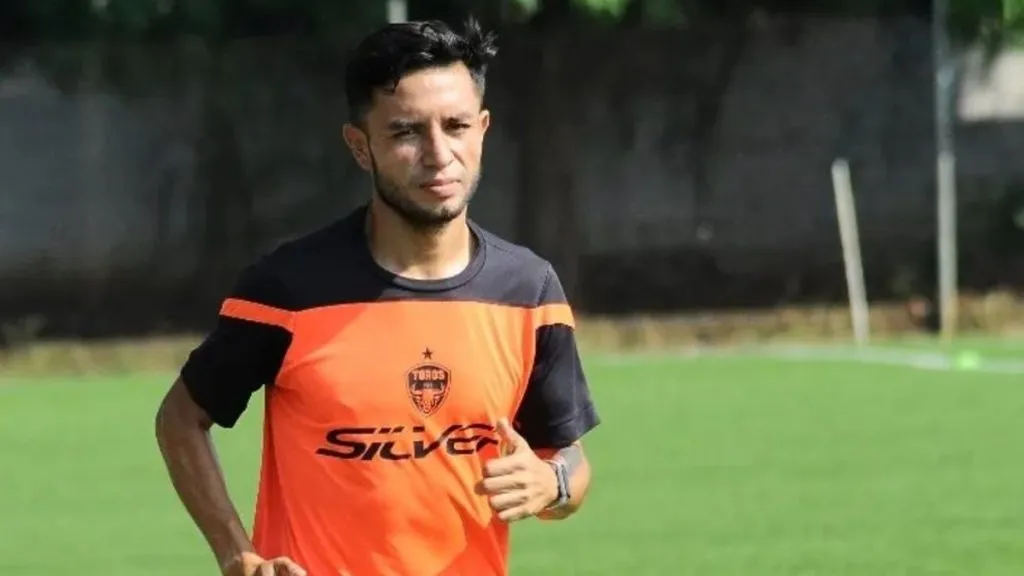 Raúl Calderón, jugador de Deportivo Malacateco, se recuperará en México de su lesión.