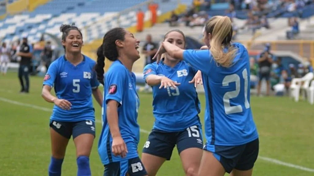 Las jugadoras de El Salvador no estarán en el Mundial.