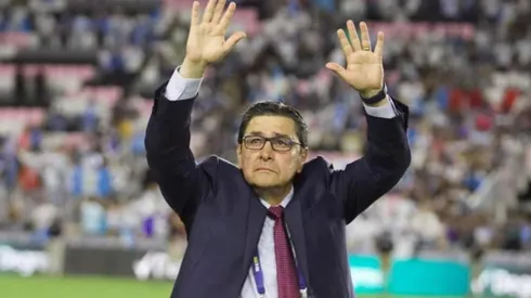 Luis Fernando Tena contento por darle una alegría a la afición de Guatemala (Fedefut)