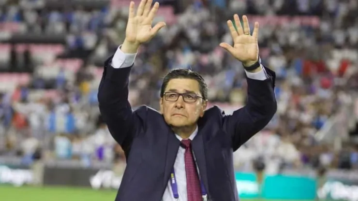 Luis Fernando Tena contento por darle una alegría a la afición de Guatemala (Fedefut)