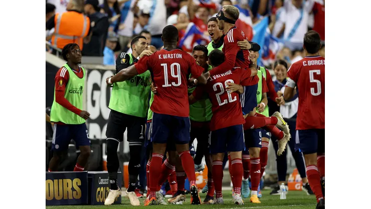 Costa Rica venció a Martinica y se clasificó a los cuartos de final de la Copa Oro.