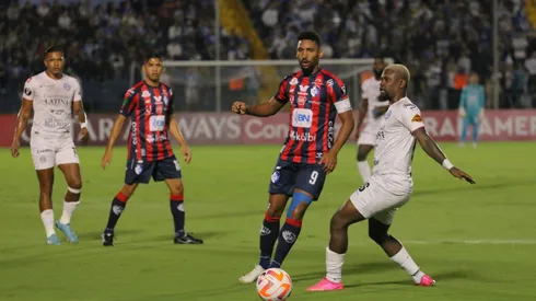 Cartaginés logró el empate que lo clasificacó a los cuartos de final de la Copa Centroamericana.