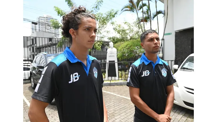 Futbolista costarricenses tuvo un accidente en Guatemala [VIDEO]