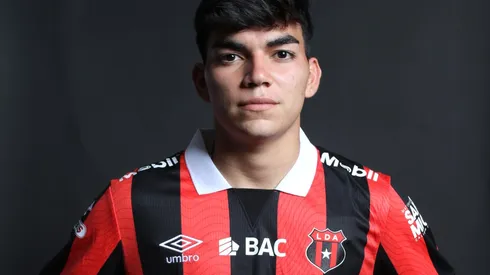 Leo Menjívar adelantó cuándo podría debutar con Liga Deportiva Alajuelense.