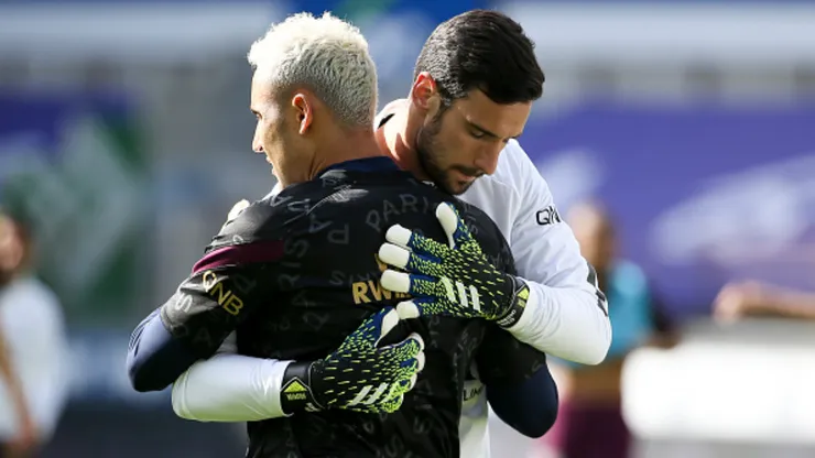 El mensaje de Keylor Navas a Sergio Rico (Getty Images)