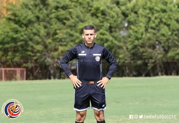 Josué Ugalde será el árbitro para el duelo entre Saprissa y Cartaginés.