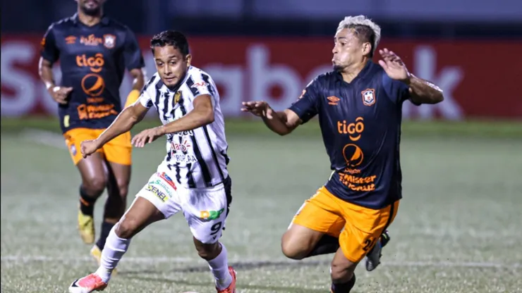 Diriangén quiere que le den la victoria contra Águila.