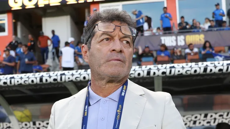 Hugo Pérez habló de su ciclo como DT de El Salvador.