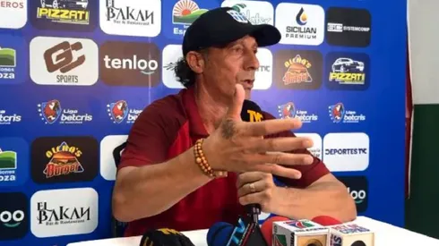 Pedro Troglio: "Lo que no me parece es lo desmedido en que somos una mier.." (TVC)