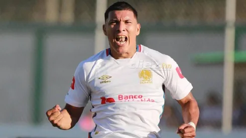 Kevin López aclara los motivos de su ausencia con Olimpia