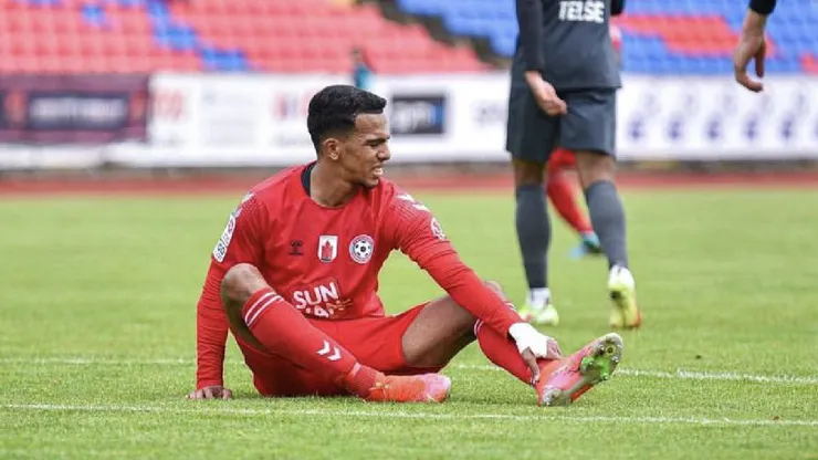 Conference League | El esfuerzo de Ariagner Smith no fue suficiente para que Panevezys remontara