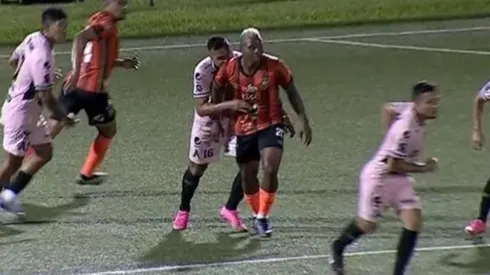 Henry Romero recibe fuerte sanción tras morder a Carlos Salazar en el Alianza vs Águila