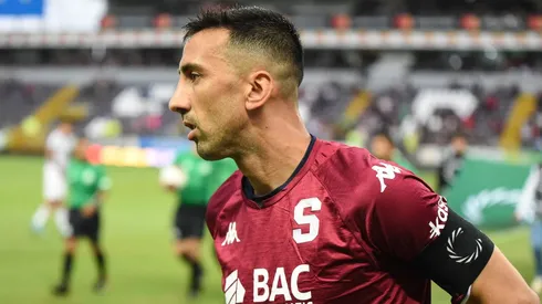 Deportivo Saprissa se esperanza con poder contar pronto con Mariano Torres.