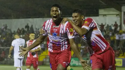 Así fue destacado en redes el golazo de Óscar Linton en Costa Rica