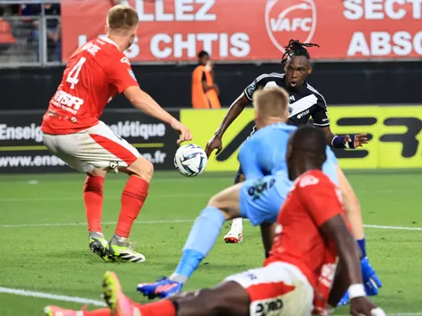 Alberth Elis sumó otra anotación en la temporada con Girondins Burdeos