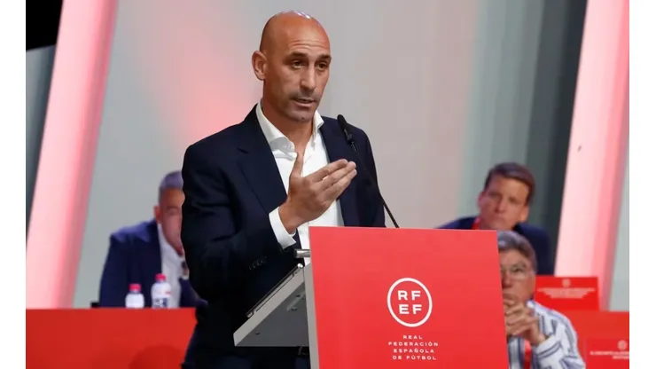 Oficial: Luis Rubiales dimitió como presidente de la Real Federación Española de Fútbol