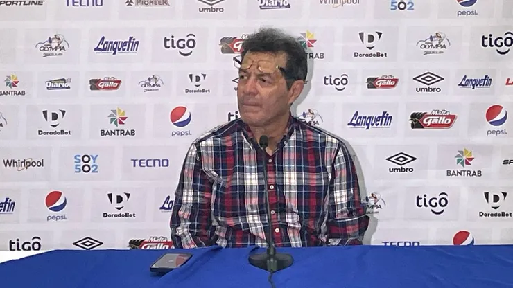 Hugo Pérez habló tras la derrota contra Guatemala por 2-0.