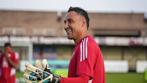 Keylor Navas entrena normalmente con sus compañeros de Costa Rica.