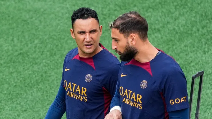 Keylor Navas y Gianliugi Donnarumma no fueron tenidos en cuneta por France Football.