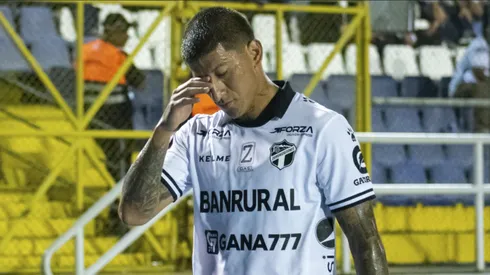 Stheven Robles no estará convocado para el amistoso de Guatemala.