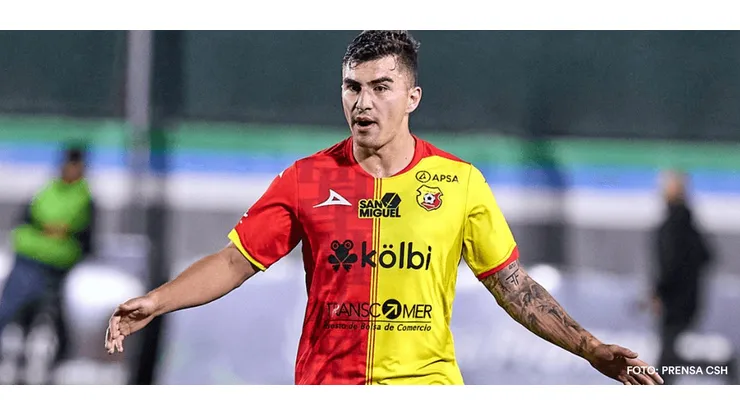 Herediano tomó una decisión sobre el futuro de Fernán Faerron