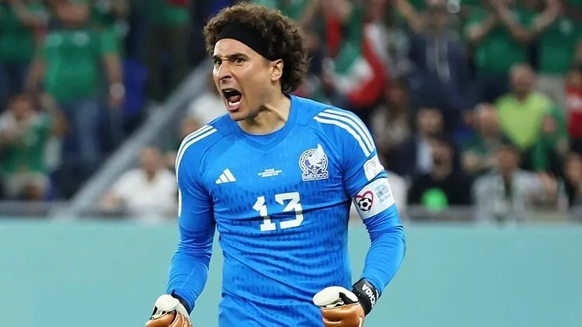Guillermo Ochoa con la Selección de México