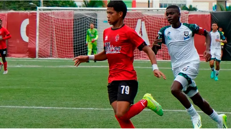 Juvenil panameño podría fichar en Francia