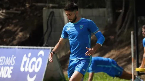 Nicolás Samayoa afirmó que depende de Luis Fernando Tena su aparición en el Guatemala ante Trinidad y Tobago